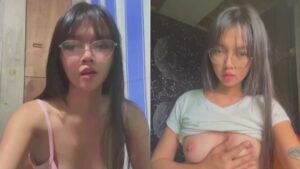 Sumabay makipag masturbate sakin si vela